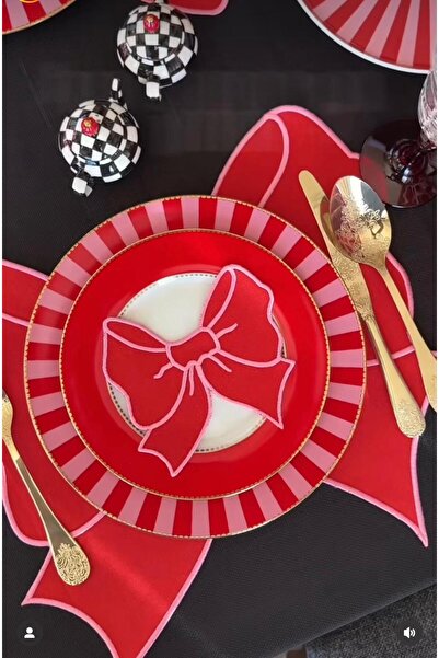 İNCİ ÇEYİZ 4 Pieces First Quality Linen Bow Pattern Embroidered American Serviette and Presentation Napkin