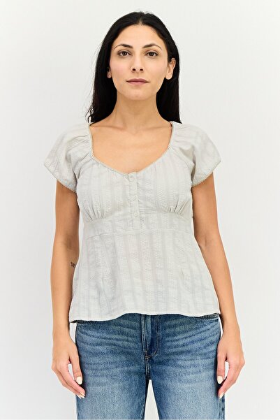 Brave Soul Women V Neck Short Sleeve Textured Top, Light Grey