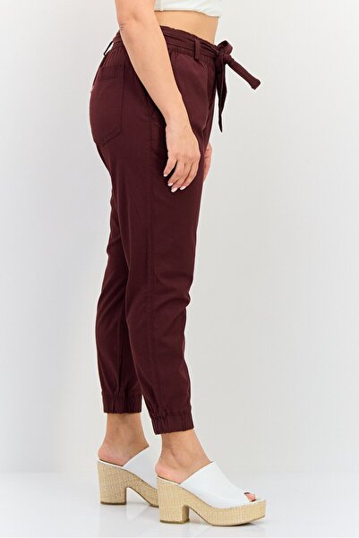 Levi's Women Regular Fit Plain Belted Jogger Pants, Coffee Brown