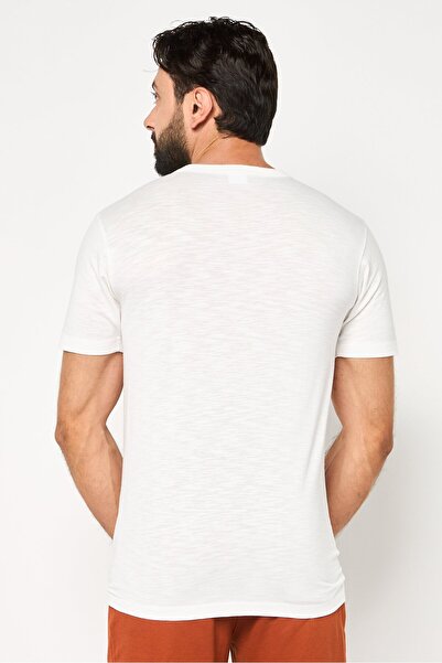 Champion Men Sportswear Fit Short Sleeve Outdoor T-Shirt, White