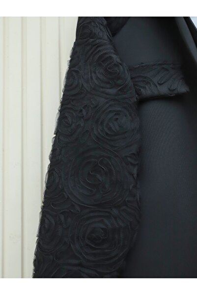 Kirazgym Scuba Suit with Tulle Rose Detail on the Sleeves and Zipper