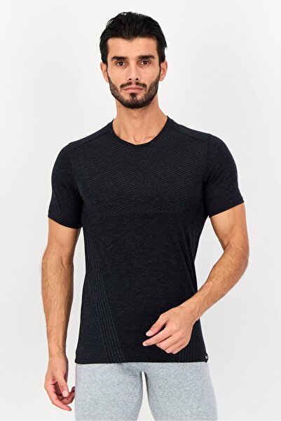 Under Armour تي شيرت رياضي رجالي بأكمام قصيرة للجري، أسود هيذر