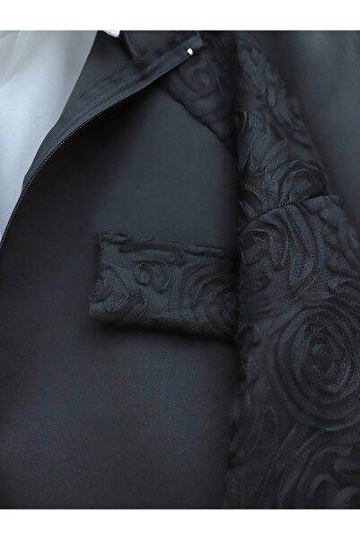 Kirazgym Scuba Suit with Tulle Rose Detail on the Sleeves and Zipper