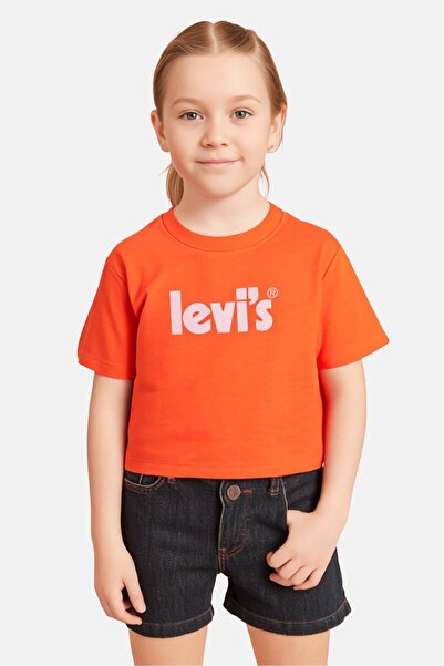 Levi's بلوزة للبنات الصغار بأكمام قصيرة وياقة دائرية وشعار العلامة التجارية، مرجاني