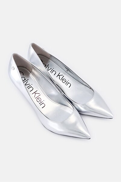 Calvin Klein Women Medium Deja2 Slip On Pumps, Silver