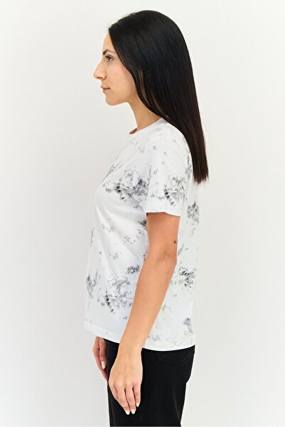 Levi's Women Crew Neck Short Sleeve Brand Logo T-Shirt, Multicolor