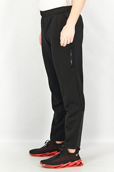 unipro Men Tapered Fit Quilted Sweatpants, Black