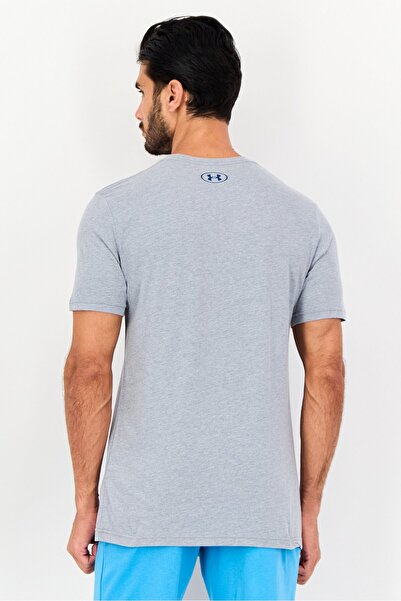 Under Armour Men Loose Fit Short Sleeve Outdoor T-Shirt, Grey