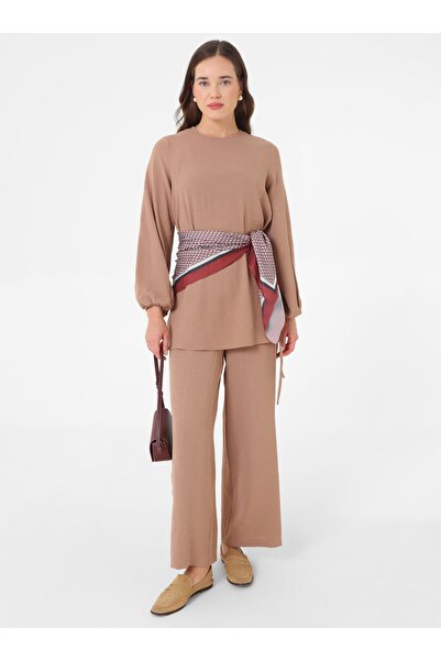 Refka طقم مكون من قطعتين: تونيك أساسي وبنطلون مع أكمام بالون وتفاصيل حزام - لون المنك -