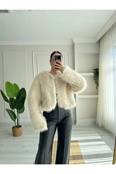 Le Savu Shilsee Women's Premium Collarless Crop Boy Fur Coat Beige