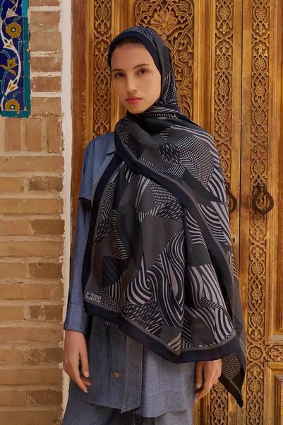 ED Scarf شال فيسكوز هازل فلوش - أسود
