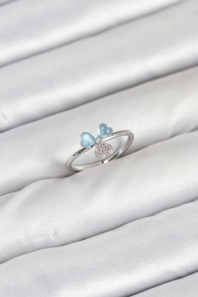 Mustran خاتم نسائي من النحاس الفضي اللون على شكل ورقة البرسيم