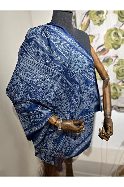 Merwiss Retro Pattern Soft Shawl - Navy Blue