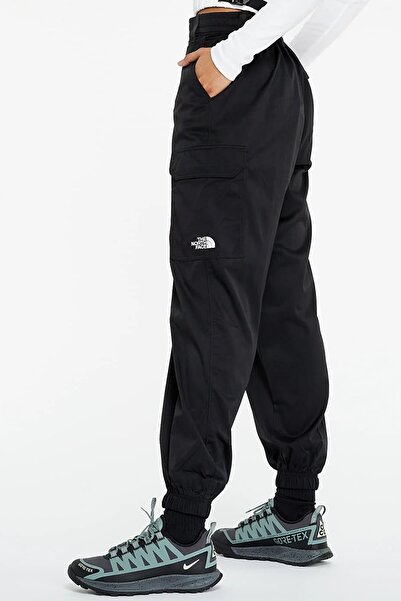 THE NORTH FACE Karakash Cargo Pant Women's Woven Cargo Pocket Sweatpants Black