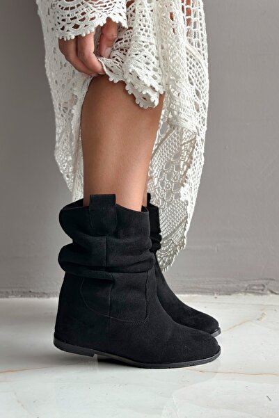 Shoebutik Γυναικείες μπότες Madeleyn Black Suede με κρυφό τακούνι