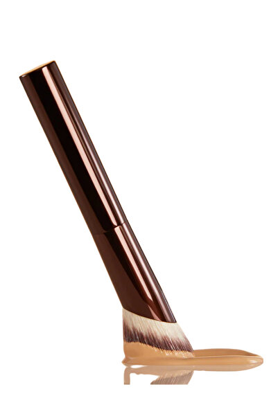 HOURGLASS Пензель для тонального крему Ambient Soft Glow