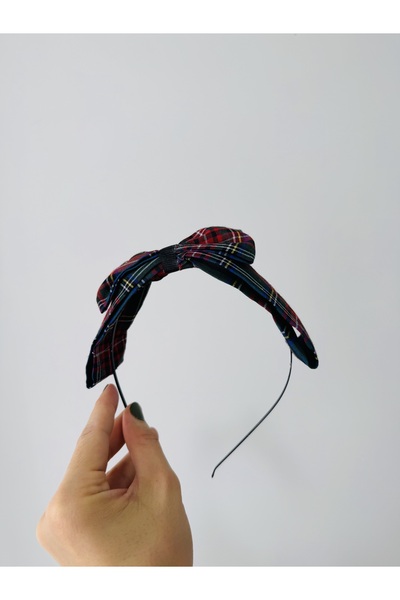 White Alamode Hair Accessories Gift Set