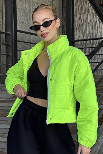 VAGGON Women's Neon Green Stand Collar Inflatable Jacket with Snap Fasteners and Zipper Closure Vs01301