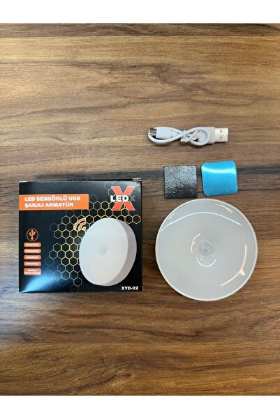 LEDX LED SENSÖRLÜ USB GİRİŞLİ ŞARJLI ARMATÜR KABLOSUZ MIKNATISLI BEYAZ IŞIK