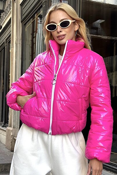 VAGGON Women's Pink Shiny Fabric Stand Collar Zippered Puffer Jacket Vs01298