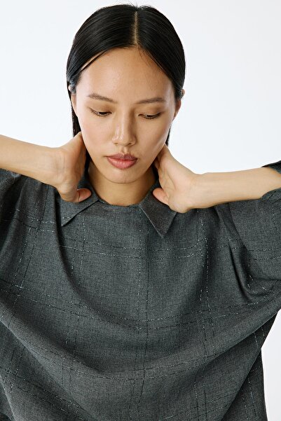 rue Sim Checkered Back Low-Cut Detailed Gray Blouse