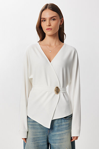 Lovelyİstanbul Double-Breasted Collar Belted Knitted Blouse Lfw0014 Ekru
