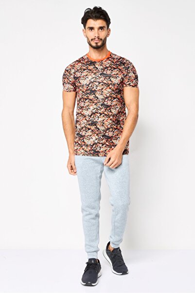 Ellesse Men Sportswear Fit Short Sleeves Outdoor T-Shirt, Multicolor