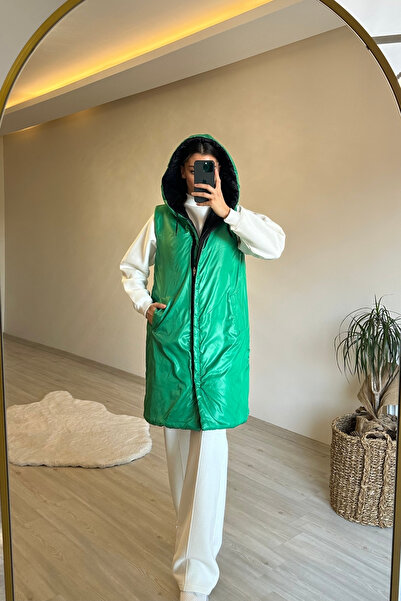 Neşeli Butik kadın çift taraflı kapüşonlu şişme yelek NM017