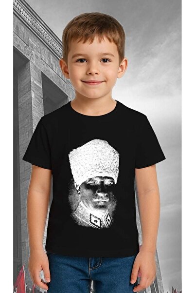 SEDİRLİ Unisex T-Shirt με φεγγάρι και αστέρι 19 Μαΐου 29 Οκτωβρίου 23 Απριλίο...