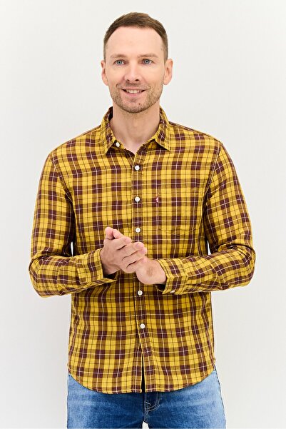 Levi's Men Slim Fit Checkered Long Sleeve Casual Shirt, Multicolor