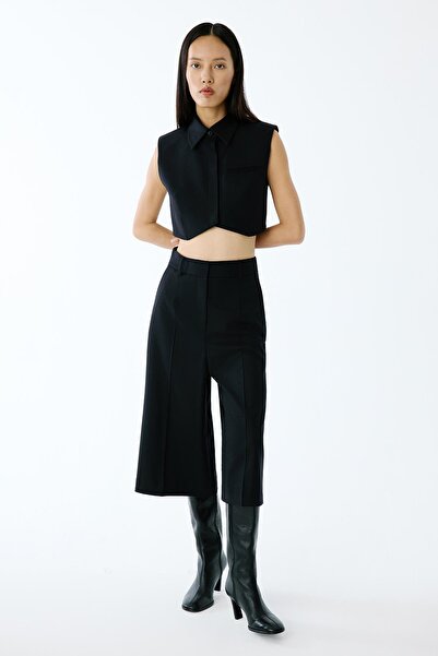 rue Wool Textured Padded Black Crop Vest