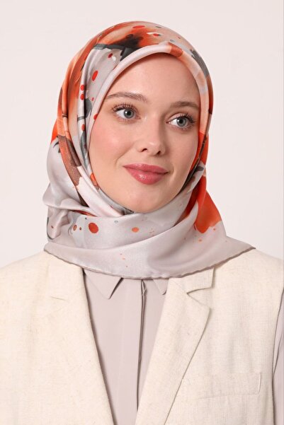 Levidor Flower Bouquet Pattern Sparkling Crystal Scarf