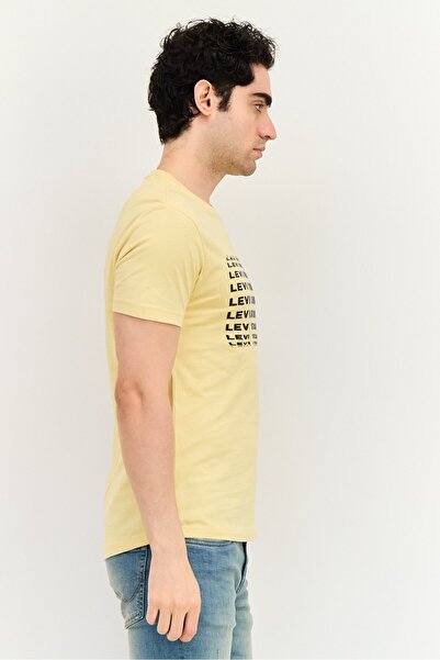 Levi's Men Crew Neck Short Sleeve Graphic Print T-Shirt, Mustard