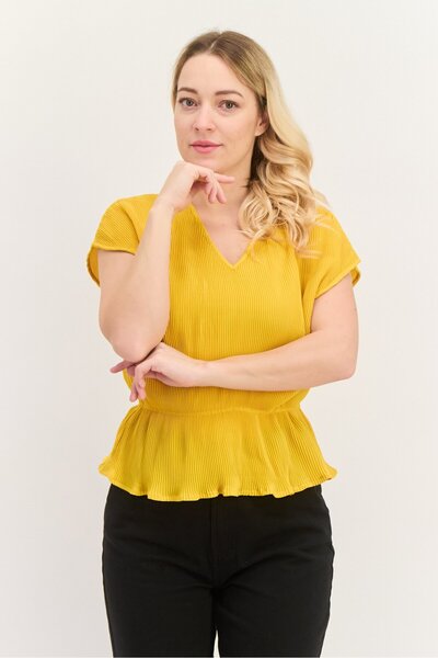 Levi's Redloop by Levis Women V Neck Short Sleeves Textured Top, Yellow