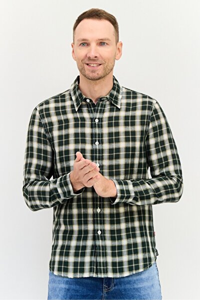 Levi's Men Slim Fit Plaid Long Sleeves Casual Shirt, Multicolor
