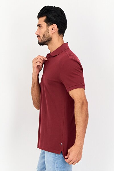 Levi's Men Regular Fit Solid Short Sleeves Polo Shirt, Maroon