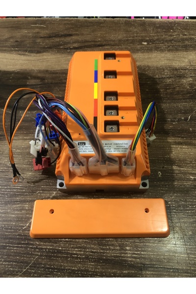 Bix 3 TEKERLİ KASALI SOKETLİ AKILLI BEYİN 48V72V 60 AMPER 1500W 60/120 DERECE