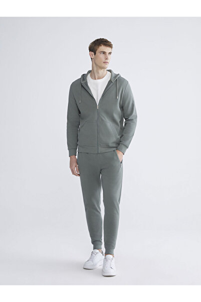 LC Waikiki Timeless Recommendations from Timeless Store |   Standard Mold Men's Sweatpants