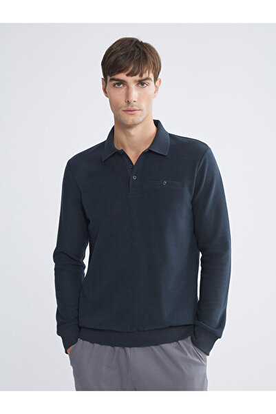 LC Waikiki سترة رجالية ذات ياقة بولو باللون الأزرق الداكن