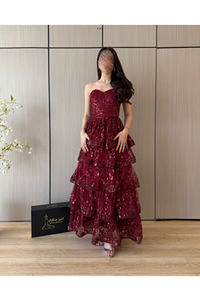 Knoz Style Wine red evening dress with classic cut and tulle layers