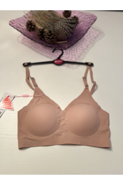 DellaTen Lingerie Laser Cut Seamless Unsupported Gatherer Ghost Bra/Bralet