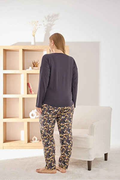 Pijamoni Women's Plus Size Stylish Sofia Fabric Pajama Set - Anthracite