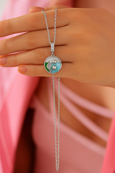 MakeWell قلادة من الفولاذ المقاوم للصدأ غير قابلة للصدأ بتصميم زهرة الورد وال...