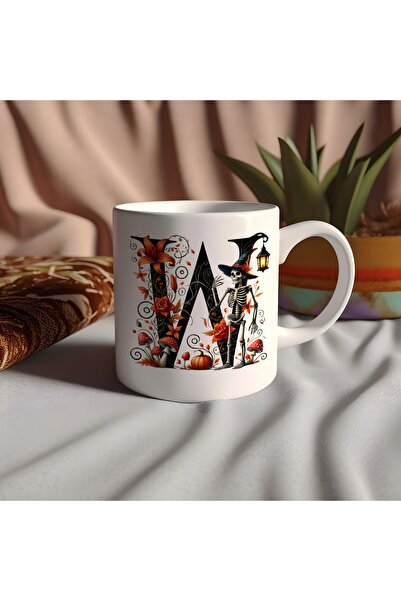 Beramussa كوب مع حرف W وقبعة وهيكل عظمي وزهور - هدية خاصة للهالوين