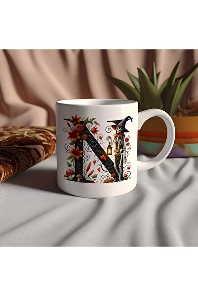 Beramussa كوب مع حرف N وقبعة وهيكل عظمي وزهور - هدية خاصة للهالوين