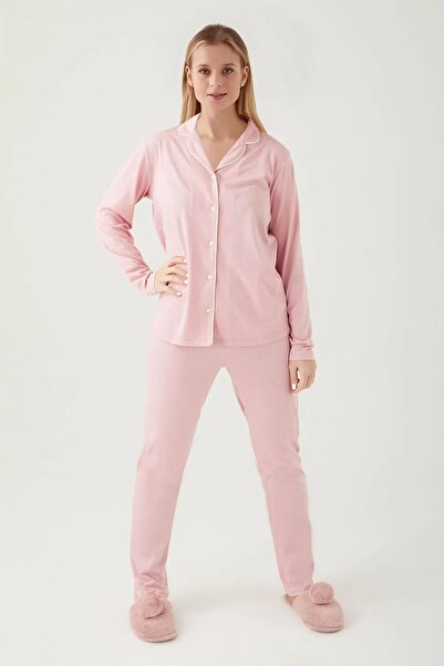 Pierre Cardin طقم بيجامة نسائي بأكمام طويلة وأزرار أمامية من Dusty Rose مع زو...
