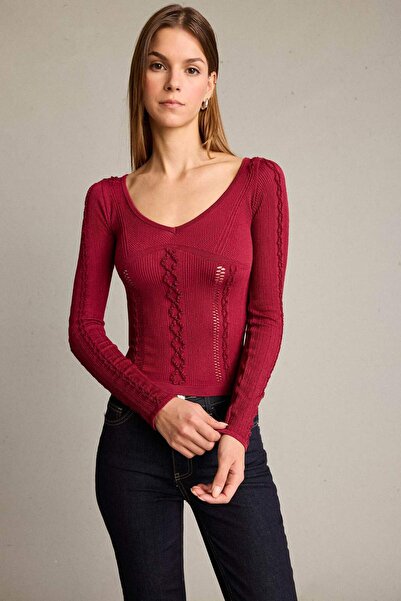 DeFacto Μακρυμάνικο μπλουζάκι με λαιμόκοψη σε σχήμα V G5058AX25WN