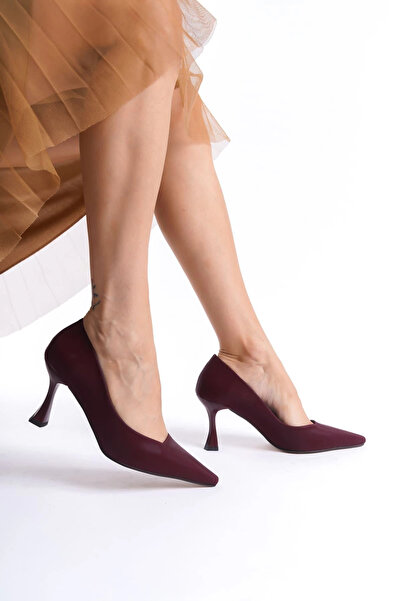 TB Terzi Bey Cordelia women's burgundy satin stiletto