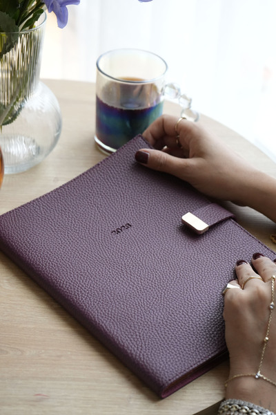 Victoria's Journals Exclusive 2026 Weekly Agenda A4 (19X25Cm) Ivory 100Gr. The Inside Can Be Changed.