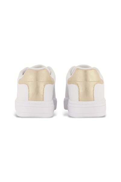 Armani Exchange Kadın Kabartma Monogram Desenli Sneaker - Beyaz
